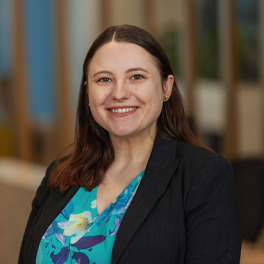 tradie-law-lawyers-team-maggie