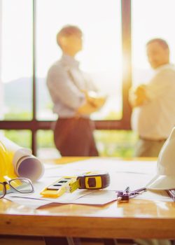 Construction meeting to discuss Legal Service with Tradie Law